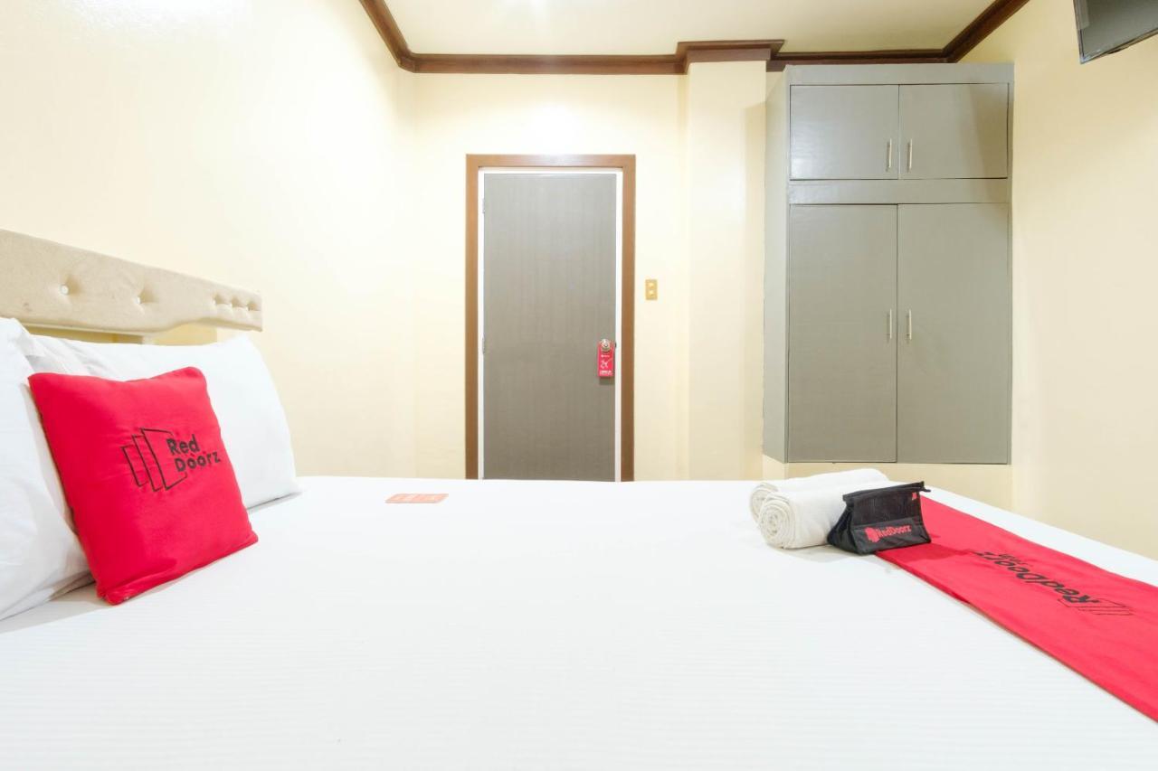Reddoorz Plus @ Seaborne Hotel Subic Zambales Luaran gambar
