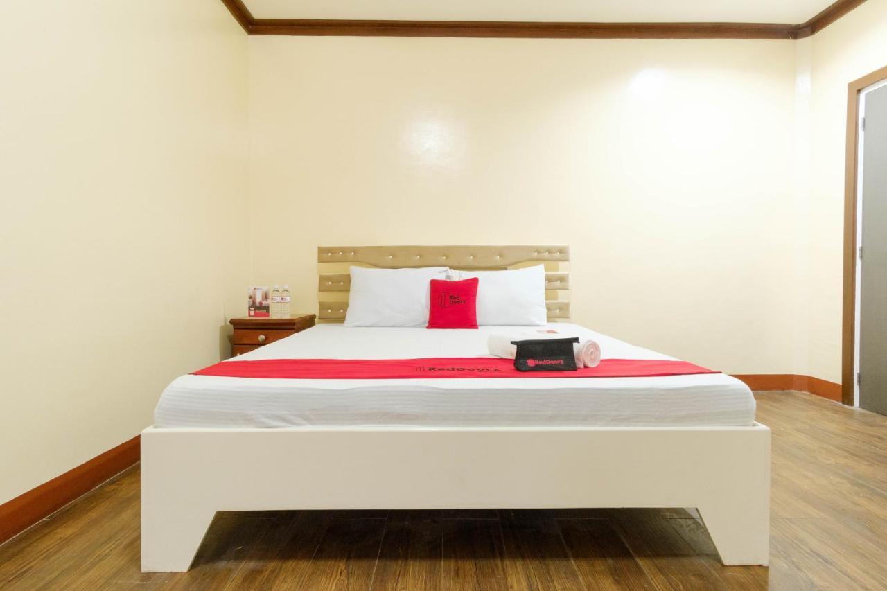 Reddoorz Plus @ Seaborne Hotel Subic Zambales Luaran gambar