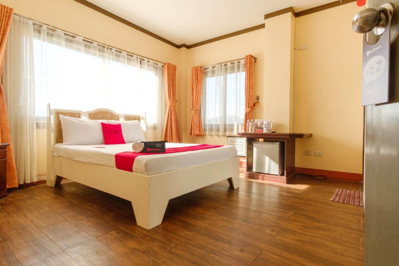 Reddoorz Plus @ Seaborne Hotel Subic Zambales Luaran gambar