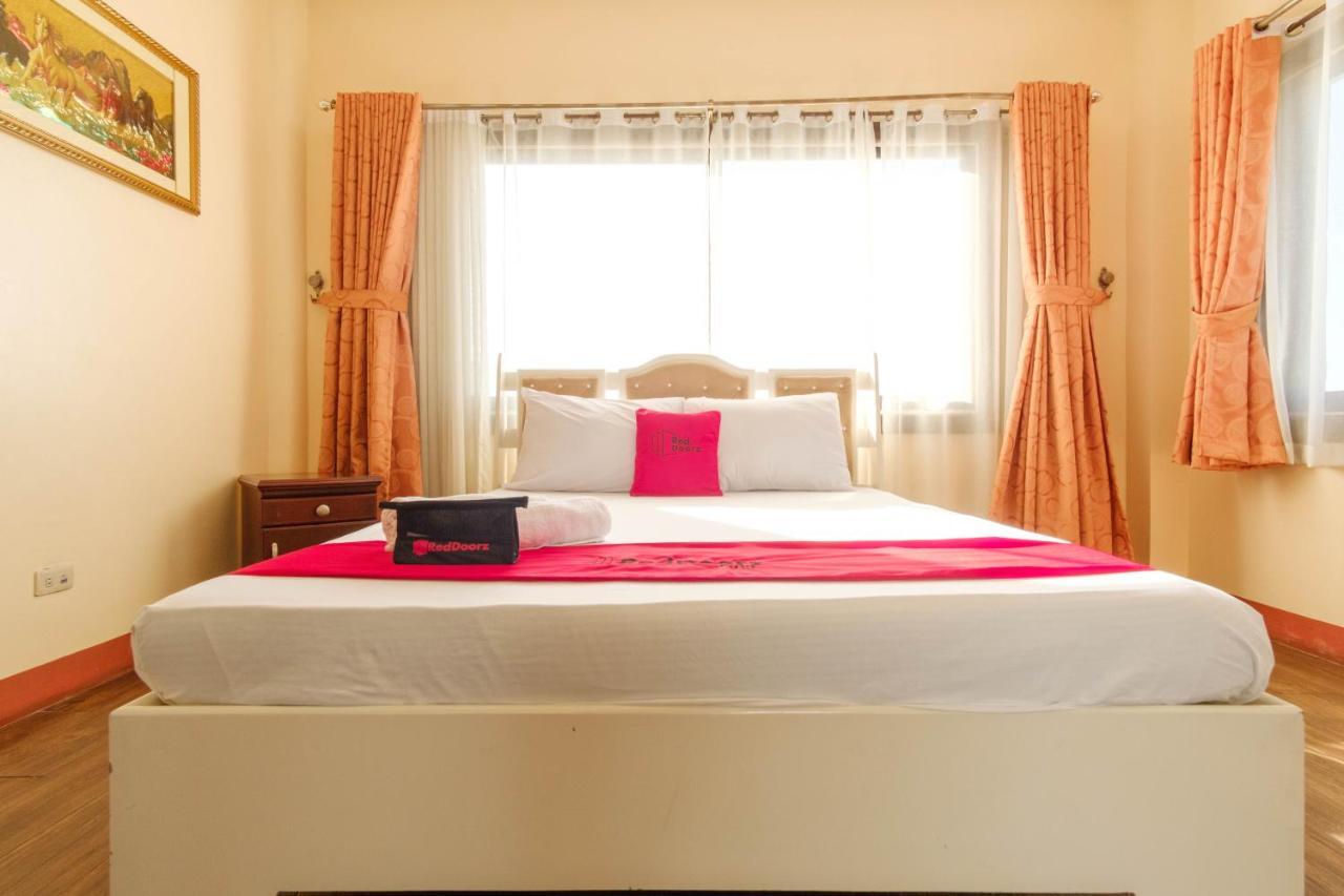 Reddoorz Plus @ Seaborne Hotel Subic Zambales Luaran gambar