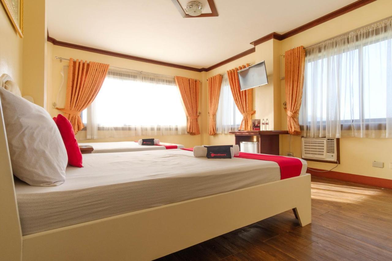 Reddoorz Plus @ Seaborne Hotel Subic Zambales Luaran gambar