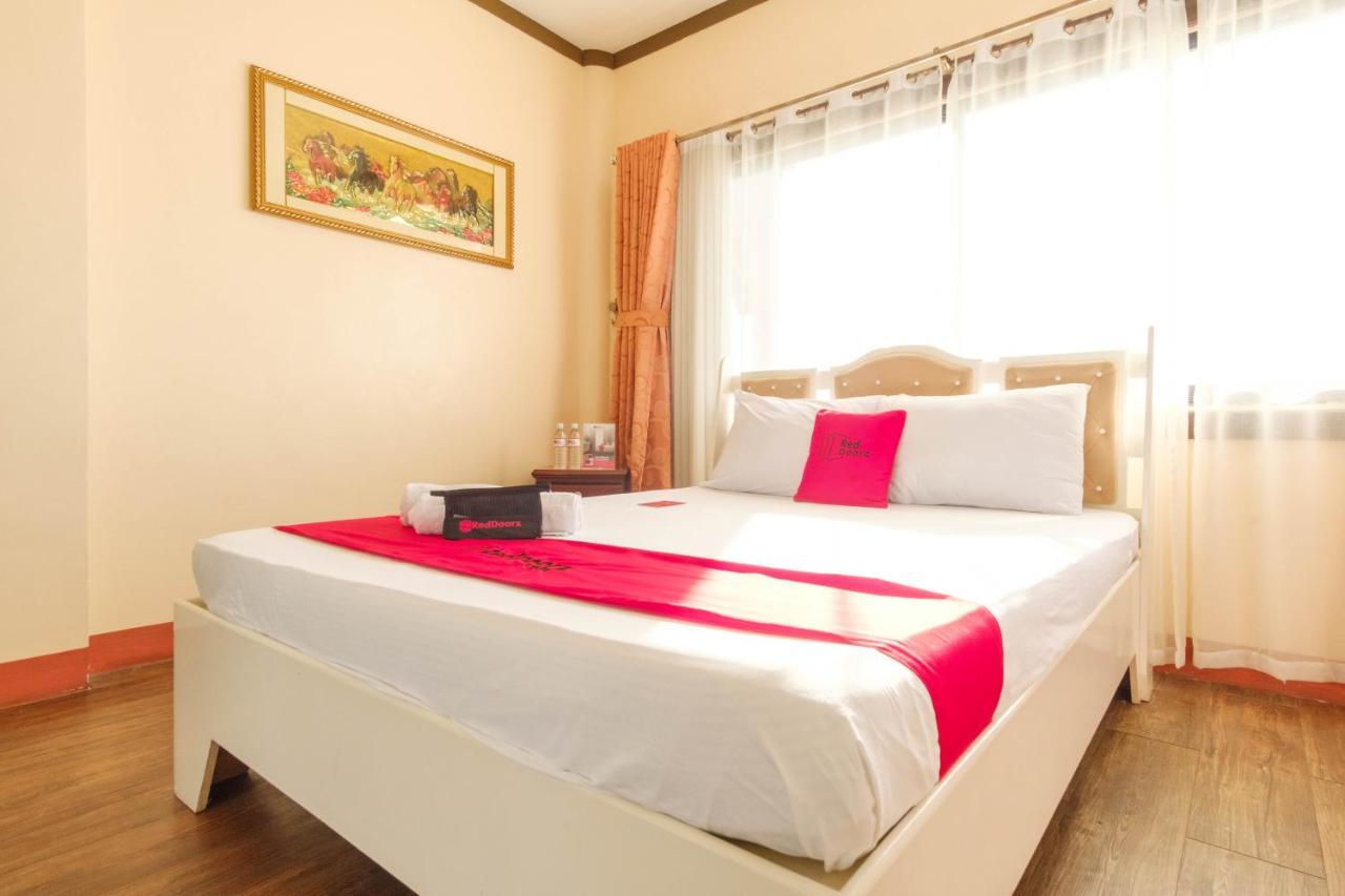 Reddoorz Plus @ Seaborne Hotel Subic Zambales Luaran gambar
